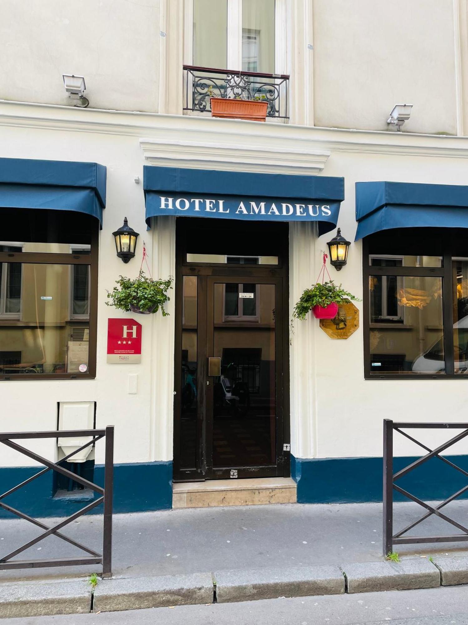 Amadeus Hotel Paris Exterior foto